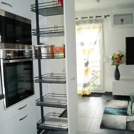 Victoria-T2-41M2-Balcon, Wifi, Linge, Produits, Menage Inclus Apartment Reims Exterior photo