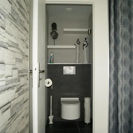 Victoria-T2-41M2-Balcon, Wifi, Linge, Produits, Menage Inclus Apartment Reims Exterior photo