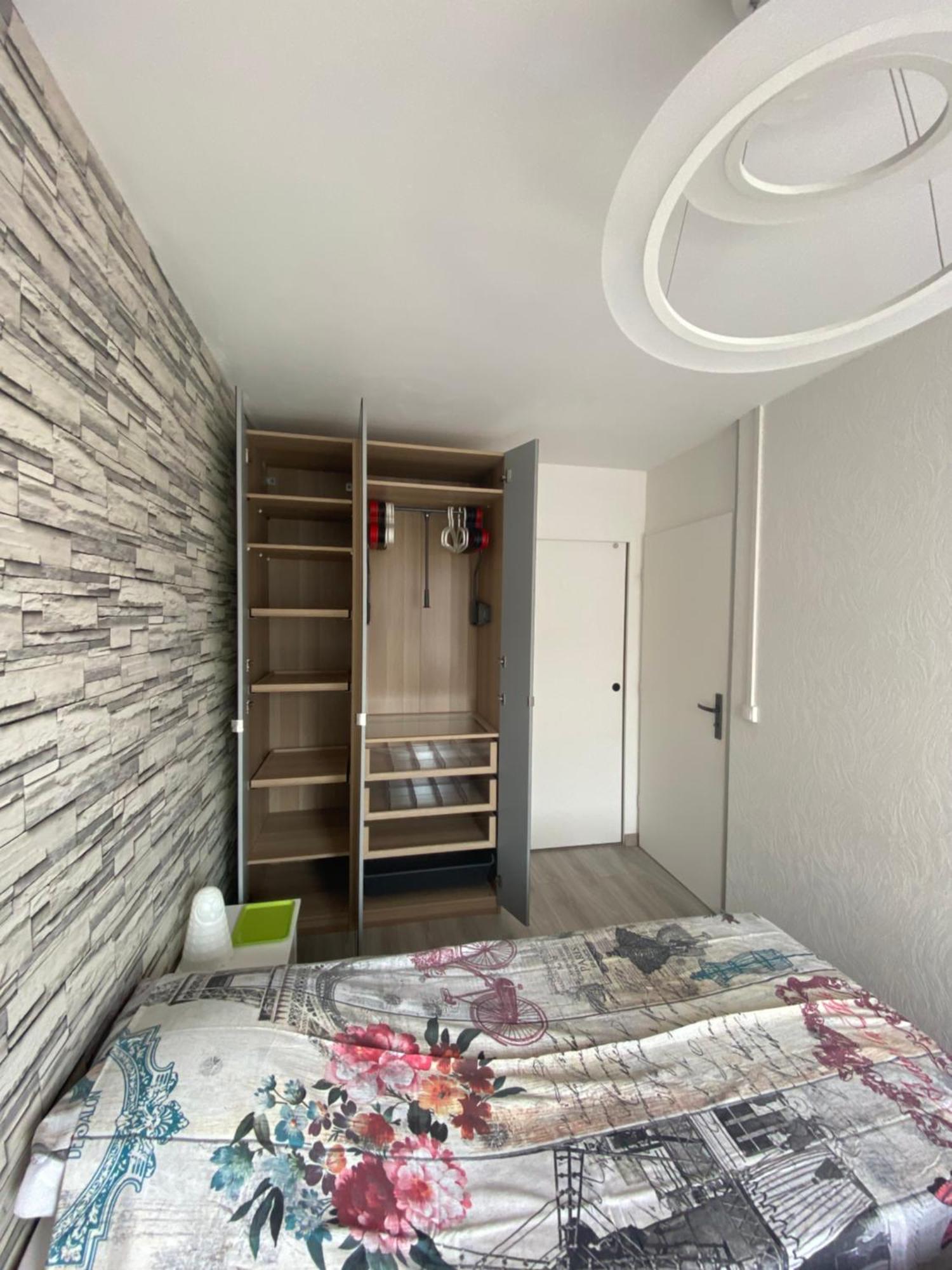 Apartment Victoria-t2-41m2-balcon, Wifi, Linge, Produits, Menage Inclus *