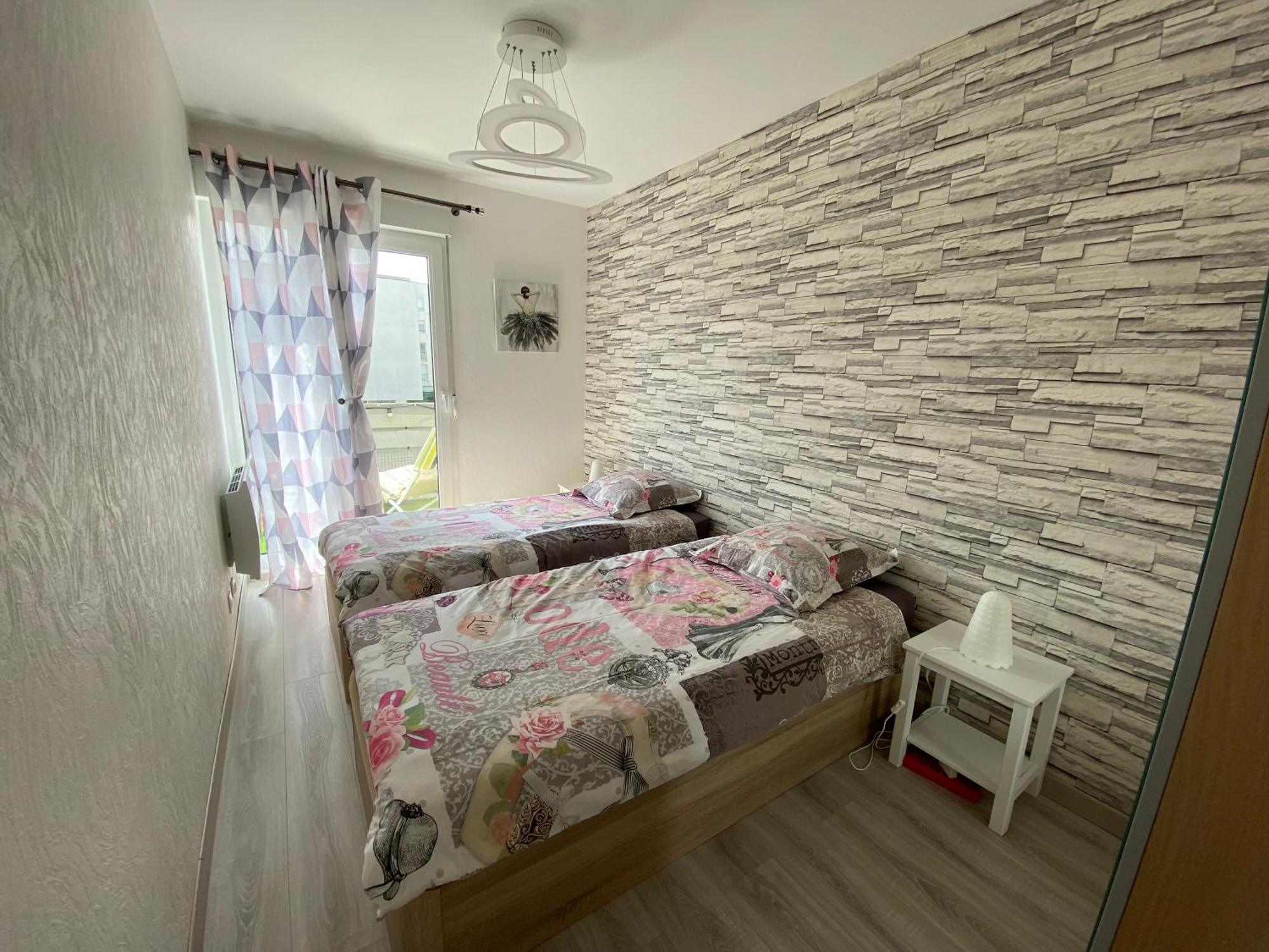 Victoria-t2-41m2-balcon, Wifi, Linge, Produits, Menage Inclus Reims