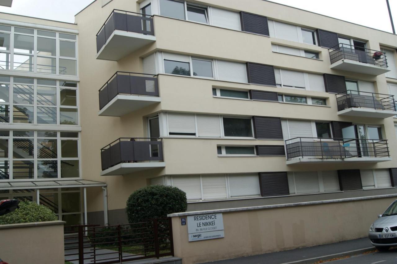 Victoria-t2-41m2-balcon, Wifi, Linge, Produits, Menage Inclus *