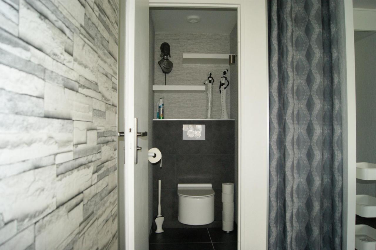 Victoria-t2-41m2-balcon, Wifi, Linge, Produits, Ménage Inclus Appartement